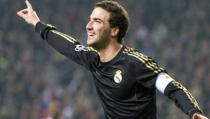 -电竞与金融行业的合作共赢：投资理财，市场拓展，电竞产业与其他产业的融合